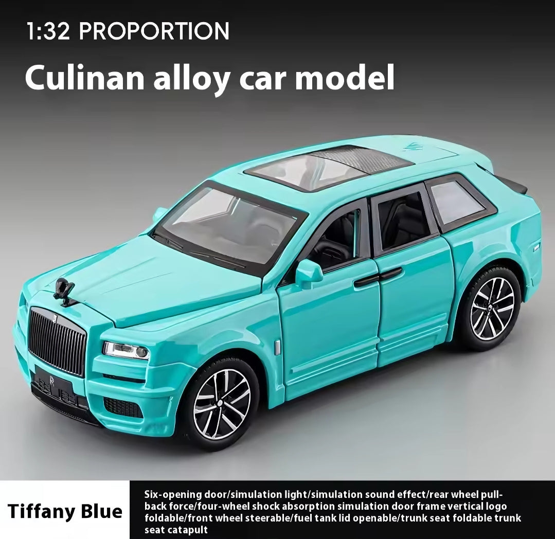 Rolls Royce Cullinan (1:32 Scale)