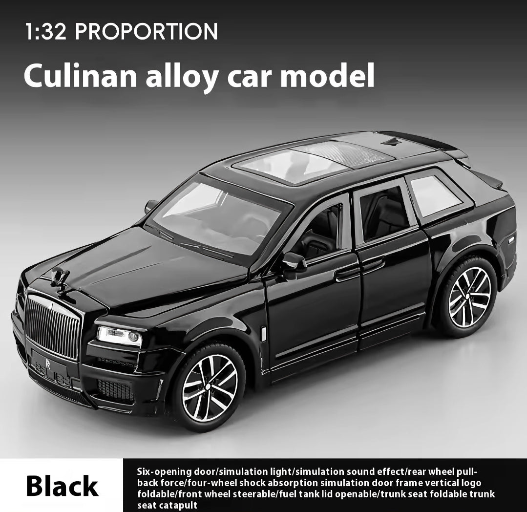 Rolls Royce Cullinan (1:32 Scale)