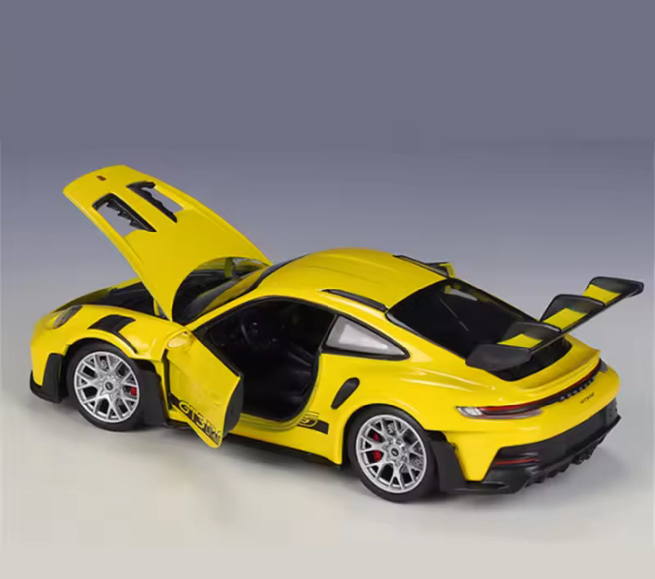 Porsche 911 GT3RS (1:24 Scale)