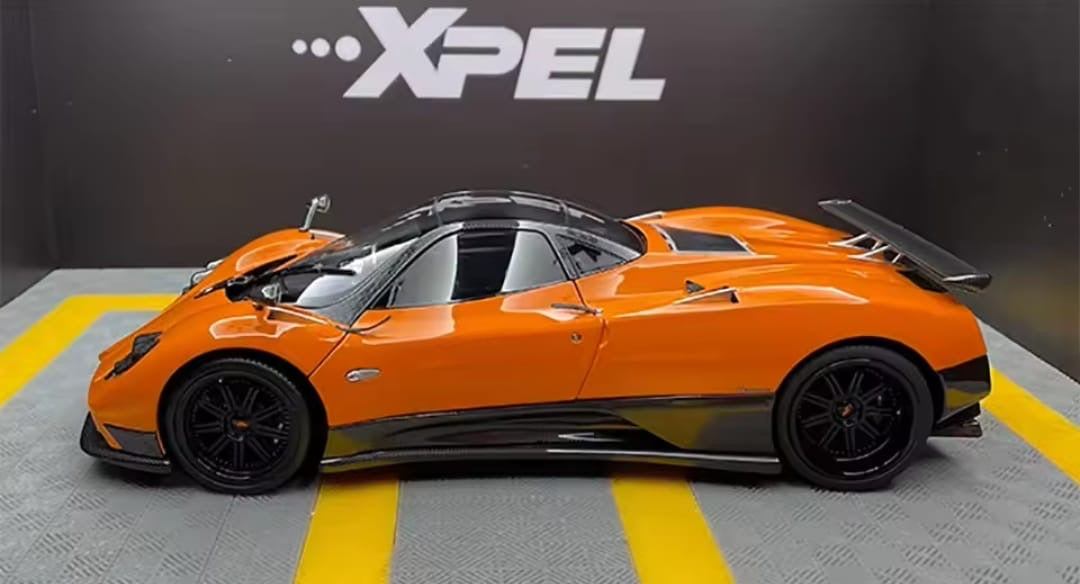 1 of 1 limited Edition Pagani Zonda F (1:18 Scale)