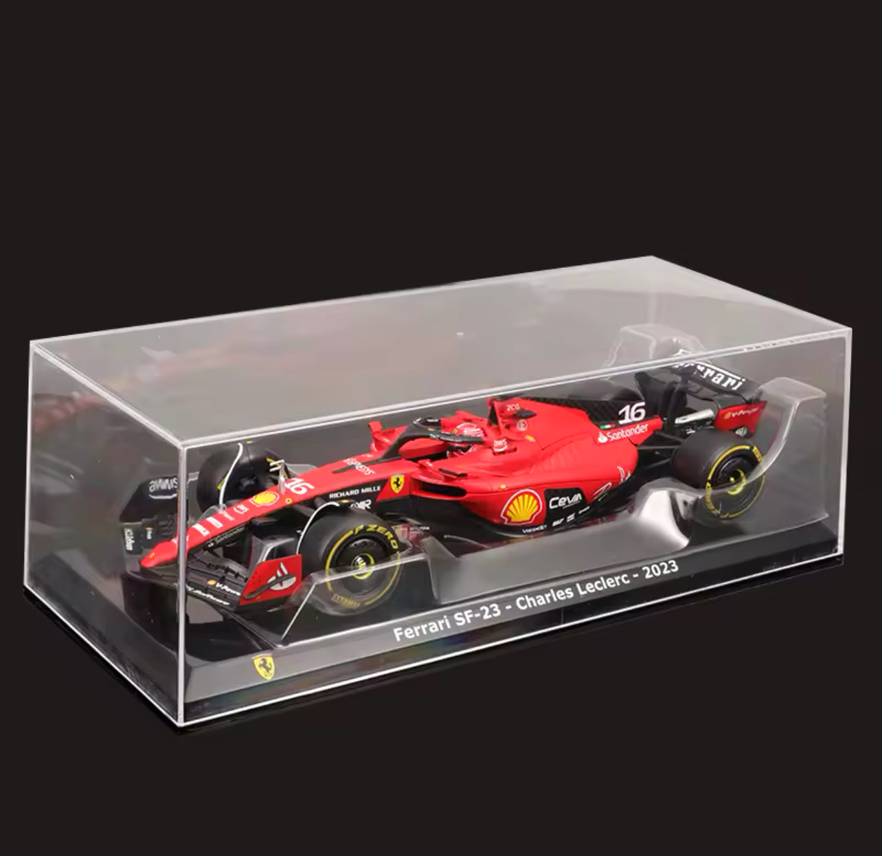 F1 Ferrari (1:24 Scale)
