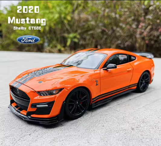 Ford Nustang Shelby GT500 (1:24 Scale)