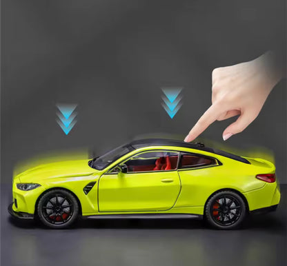 BMW M4 Comp (1:24 Scale)